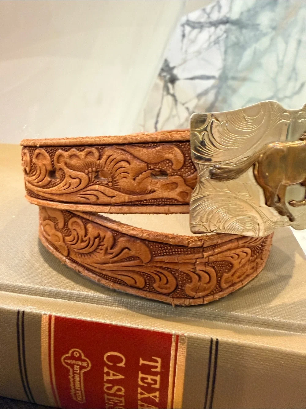 Vintage Justin Western Tooled Leather Belt Horse Buckle Size 26 USA